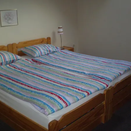 Guest house Molo Uzeiga 3*