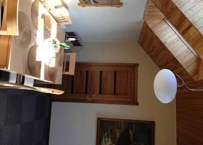 Molo Uzeiga Casa de hóspedes 3*